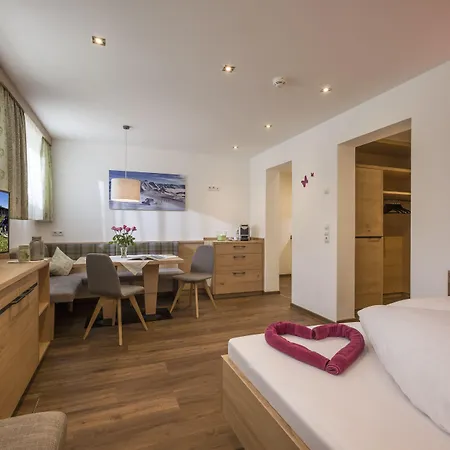 Schoene Aussicht Apartmán