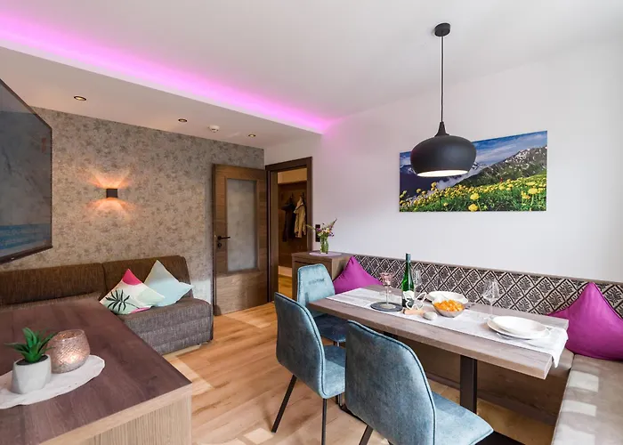 Schoene Aussicht Tux